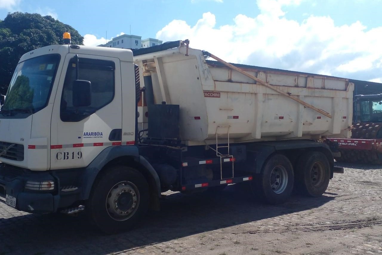 Volvo VM260 - 11/11 4