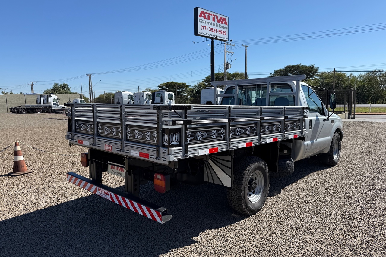 Ford F350 - 05/05 2