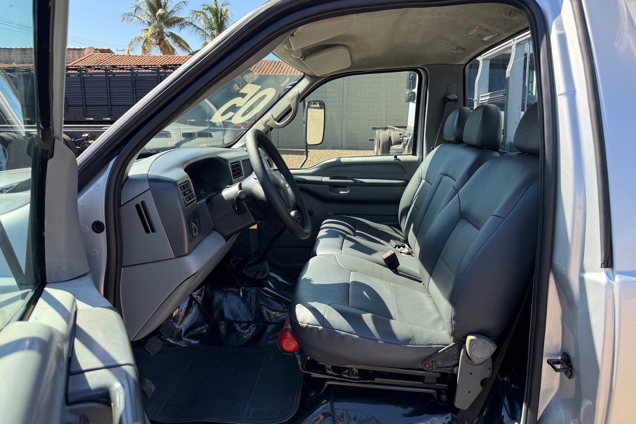 Ford F350 - 05/05 7