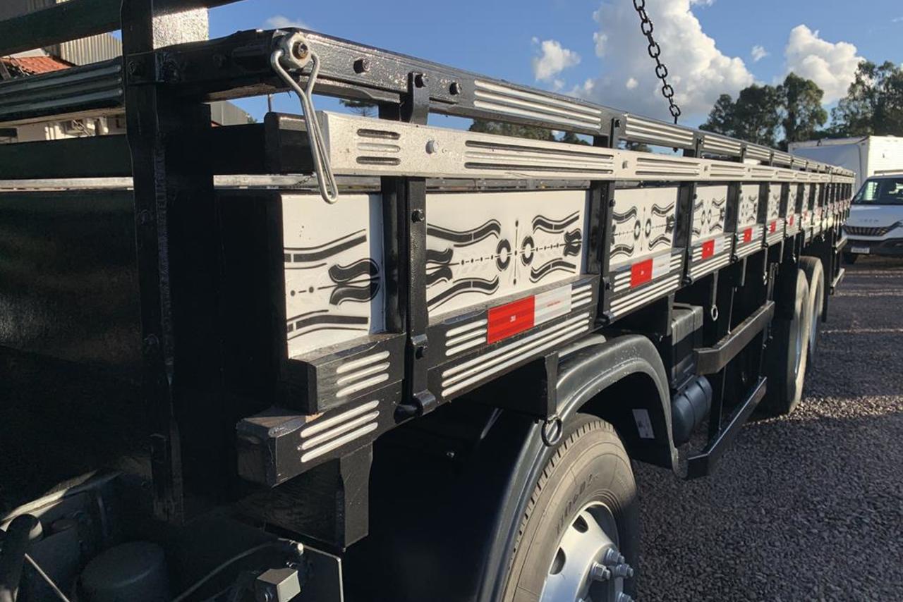 Volvo VM260 - 09/10 7