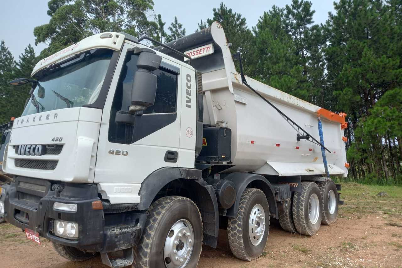 Iveco Trakker 420  - 10 6