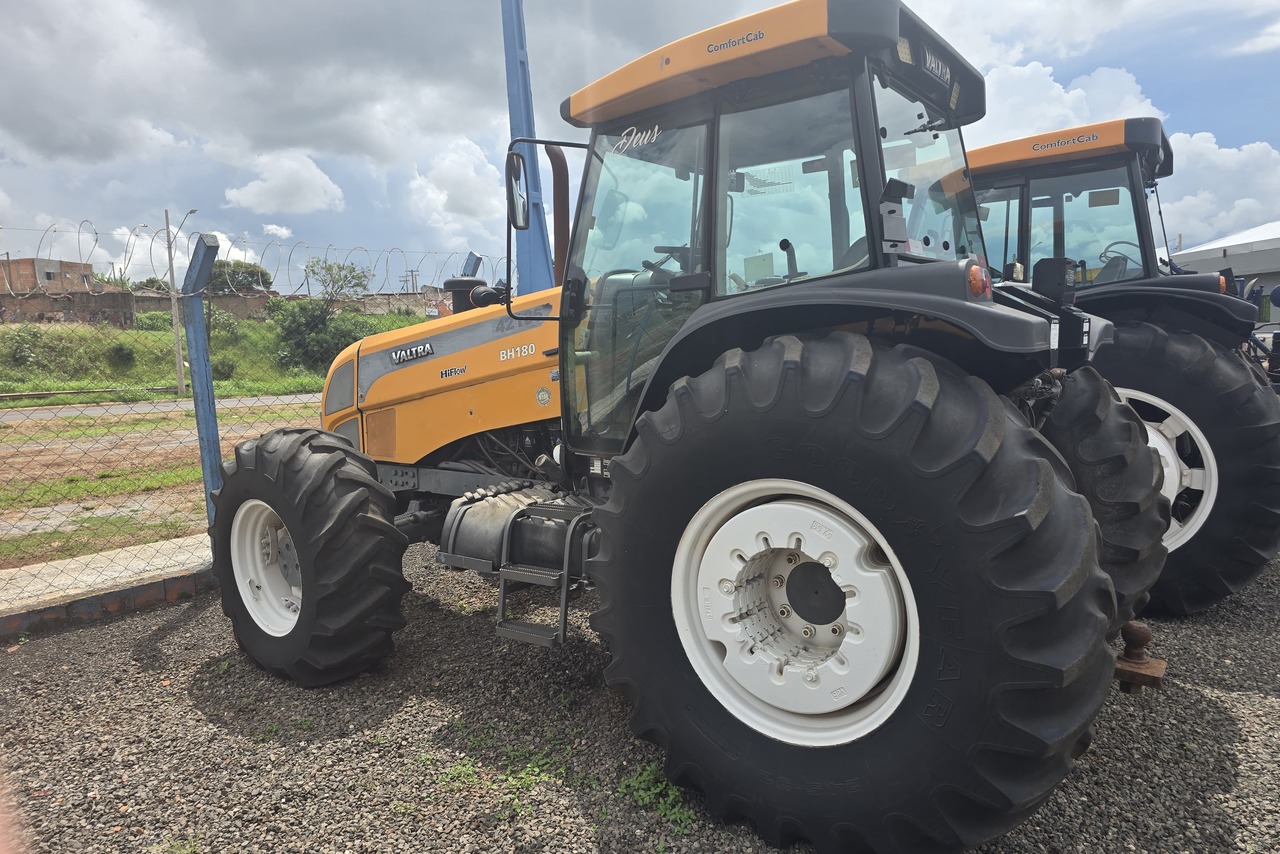 Valtra BH 180 - 16/16 6