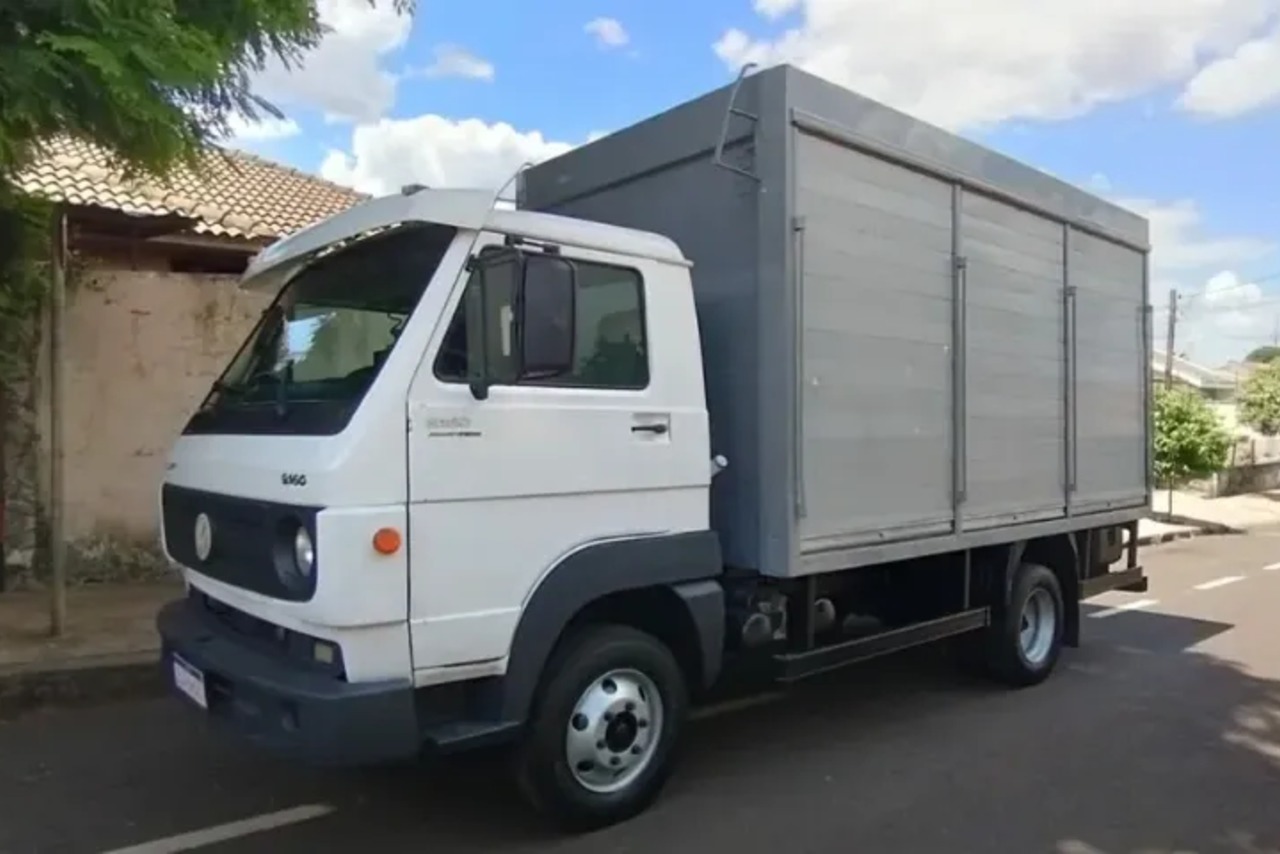 Volkswagen 9-160 E Delivery - 12/13 3