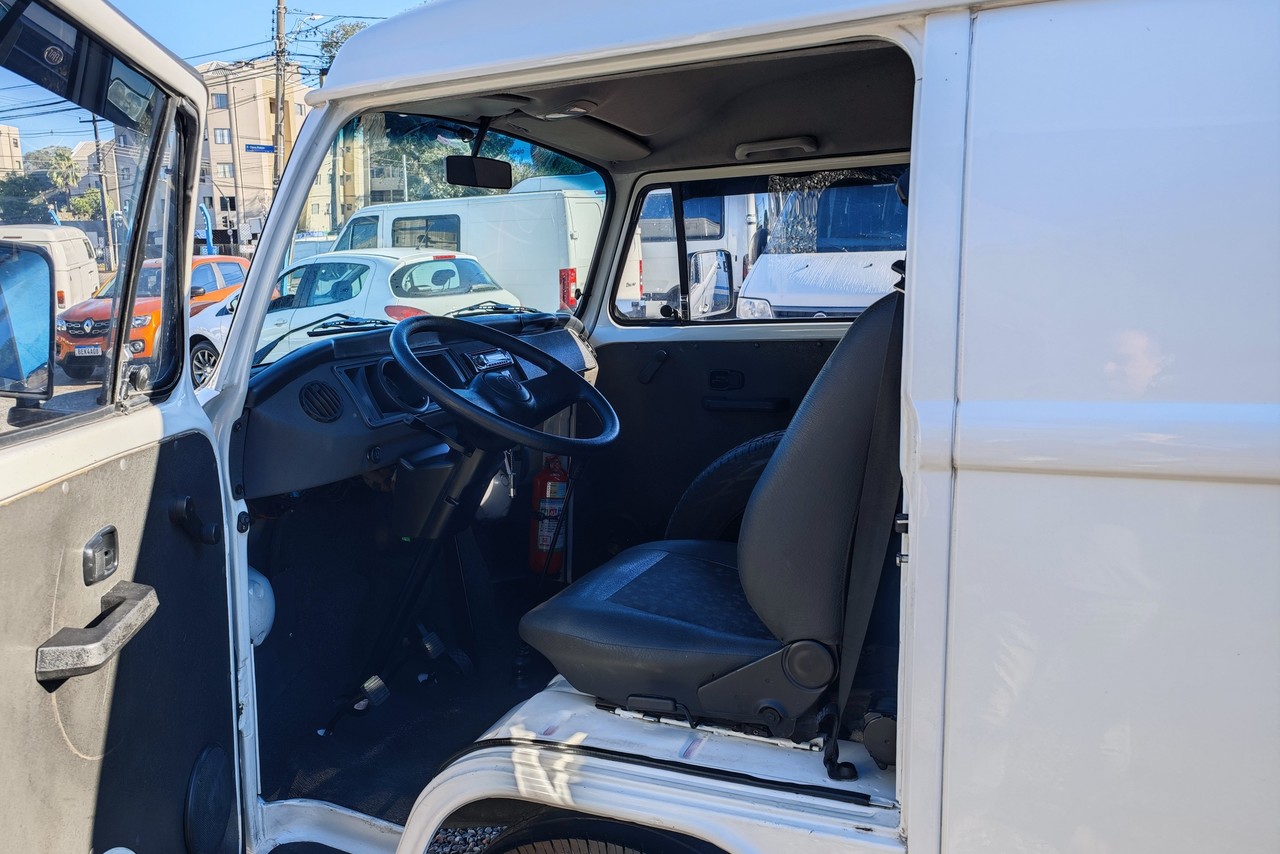 Volkswagen Kombi - 13/14 3