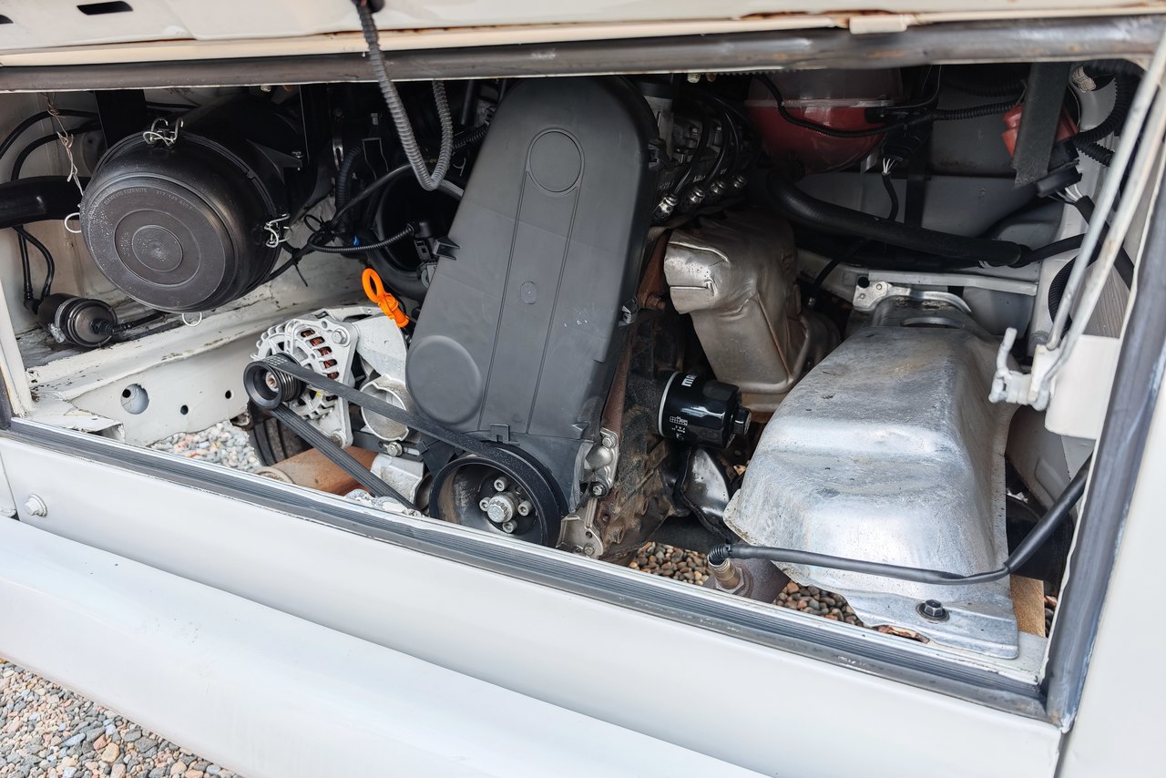 Volkswagen Kombi - 13/14 11