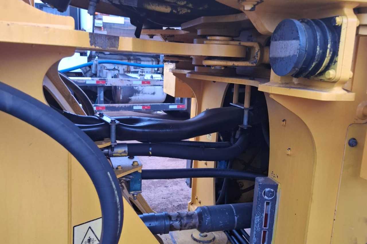 Volvo  L90 - 11/11 5