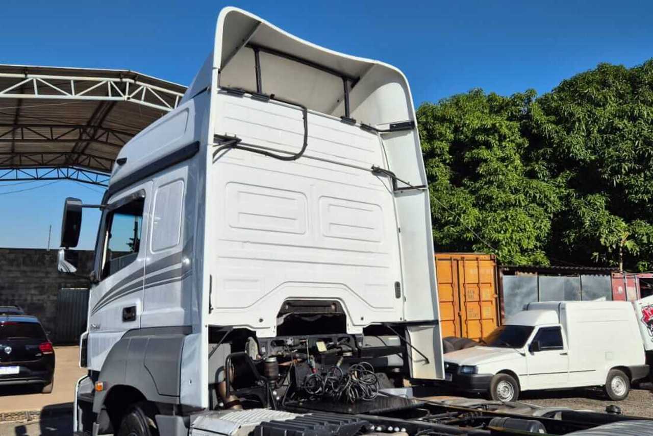 Mercedes Benz Axor 2544 - 17/18 8