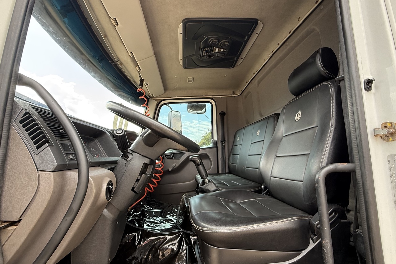 Volkswagen 17-190 E Constellation - 16/16 14