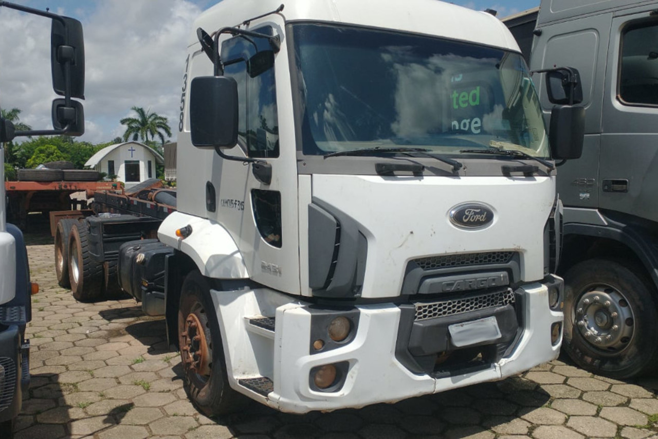 Ford Cargo 2431 - 18/19 2
