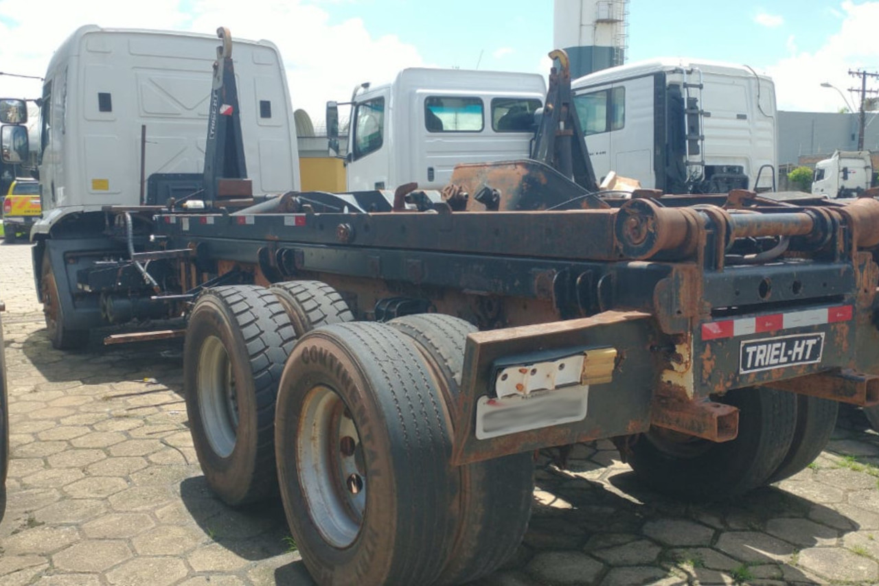 Ford Cargo 2431 - 18/19 4