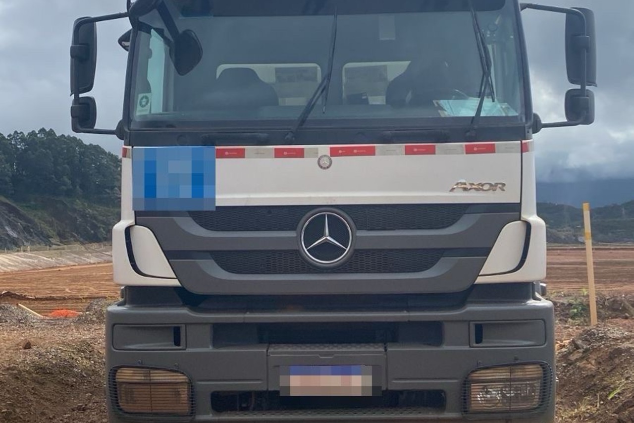 Mercedes Benz MB 4144 - 18/18 3