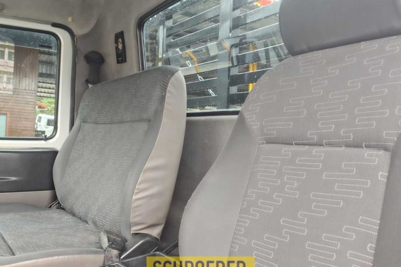 Volkswagen 10-160 E Delivery - 15 3