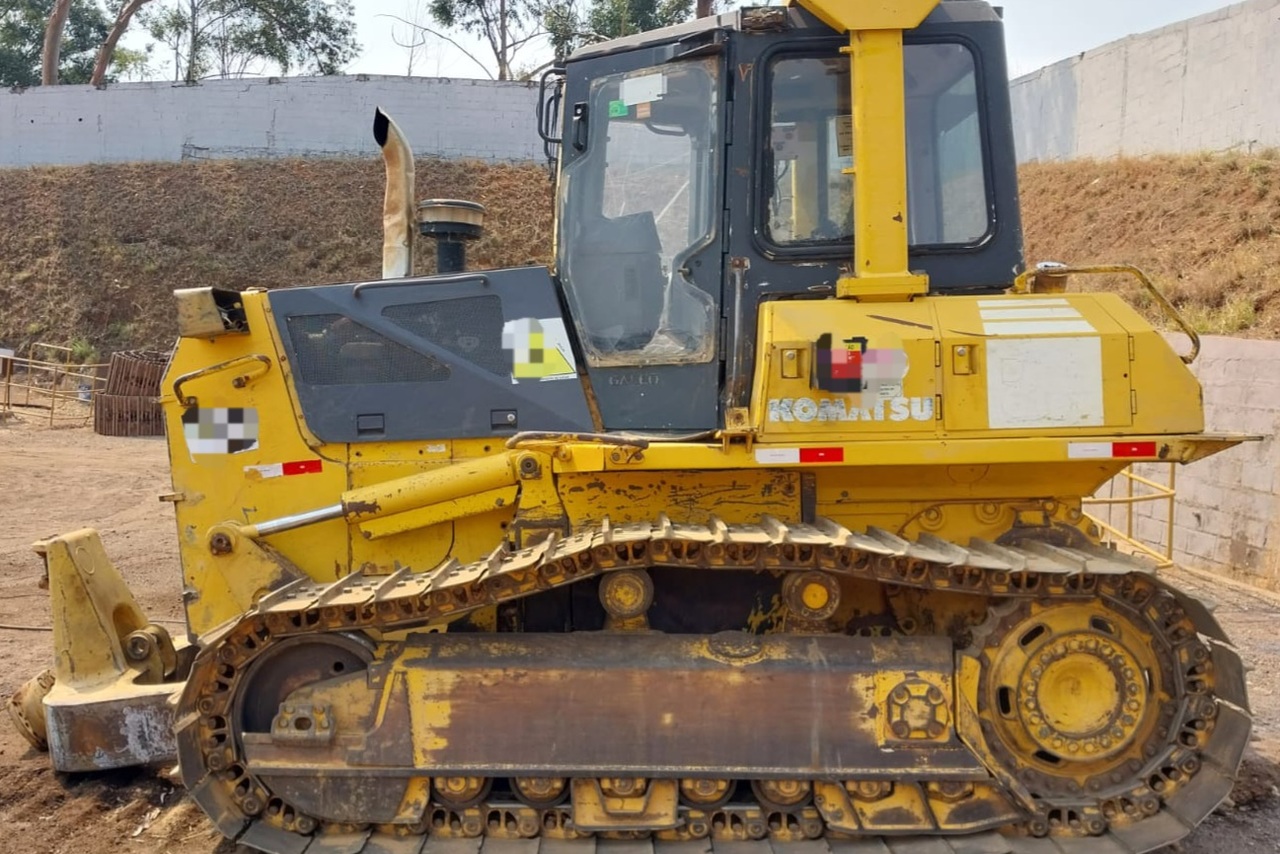 Komatsu D61-EX - 08/08 11