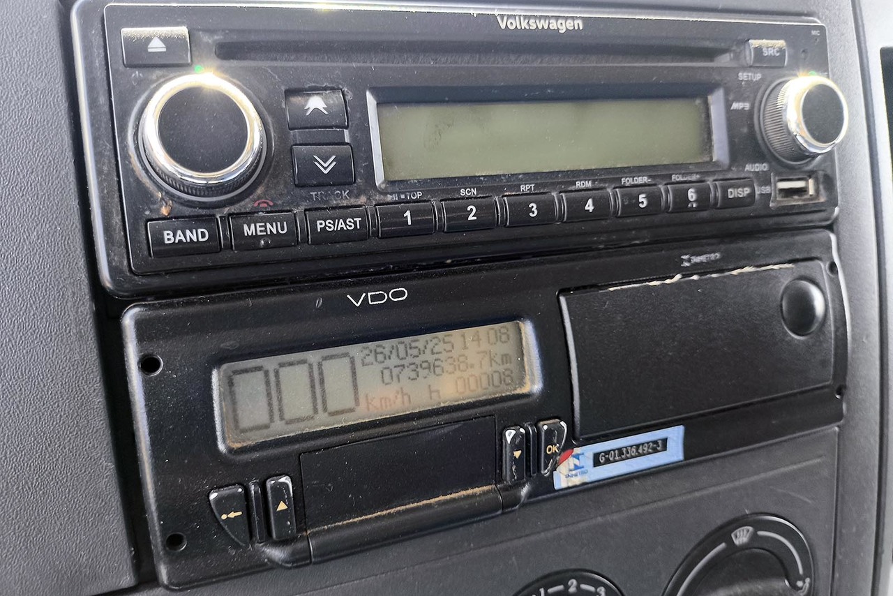 Volkswagen 24 330 - 19/20 7