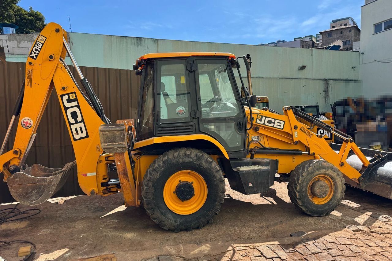 JCB 3CX -  6