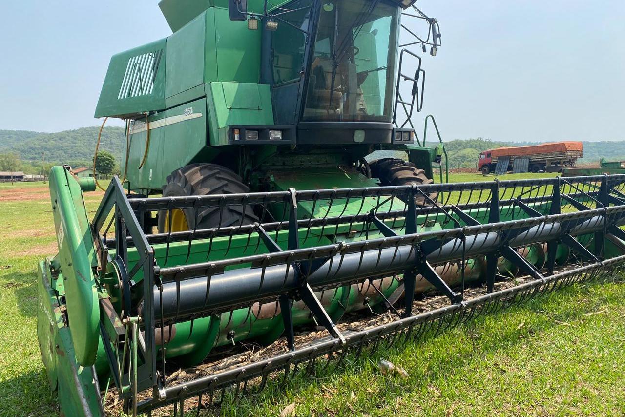John Deere 1550 - 03/03 11