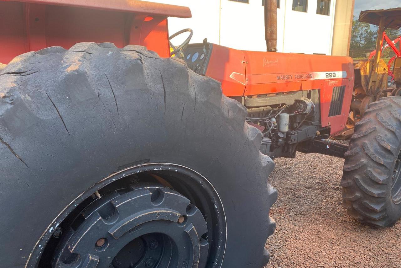 Massey Ferguson 299 - 02/02 3