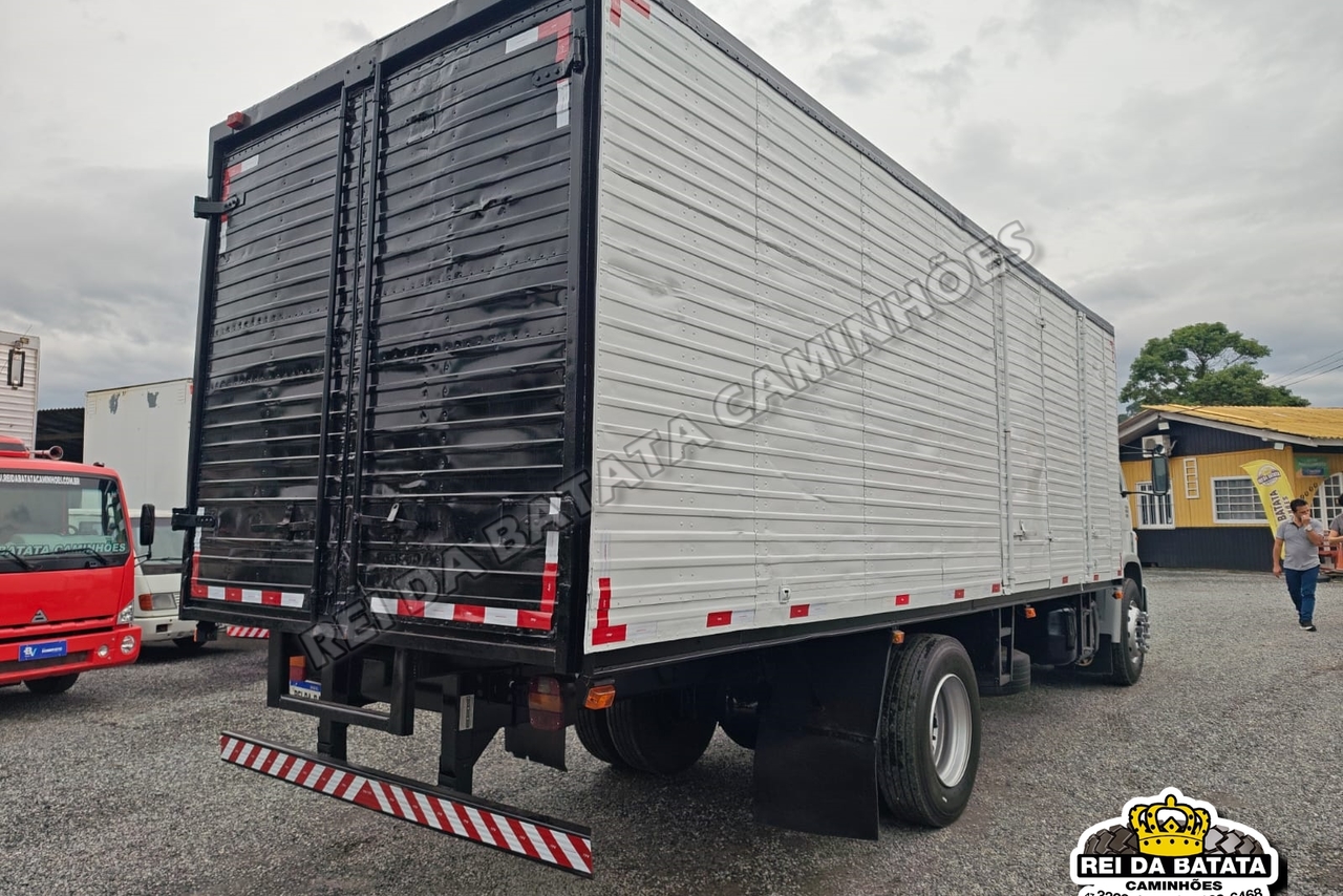 Volkswagen 15-180 E Worker - 02/02 2