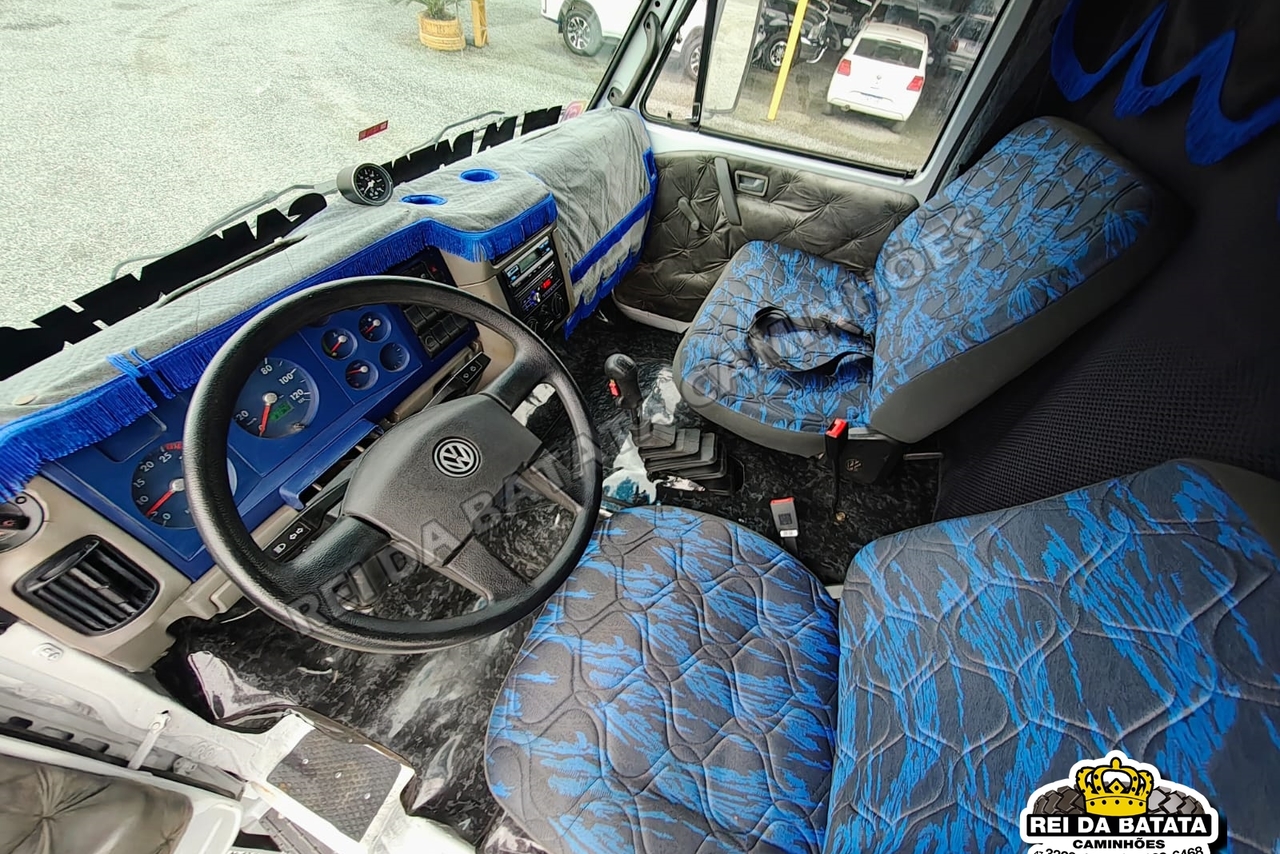 Volkswagen 15-180 E Worker - 02/02 8