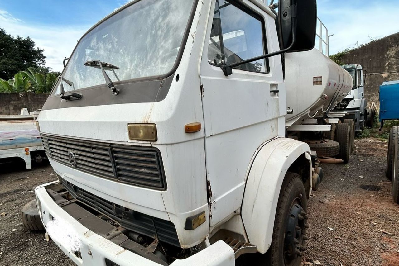 Volkswagen 14 150 - 95/95 2