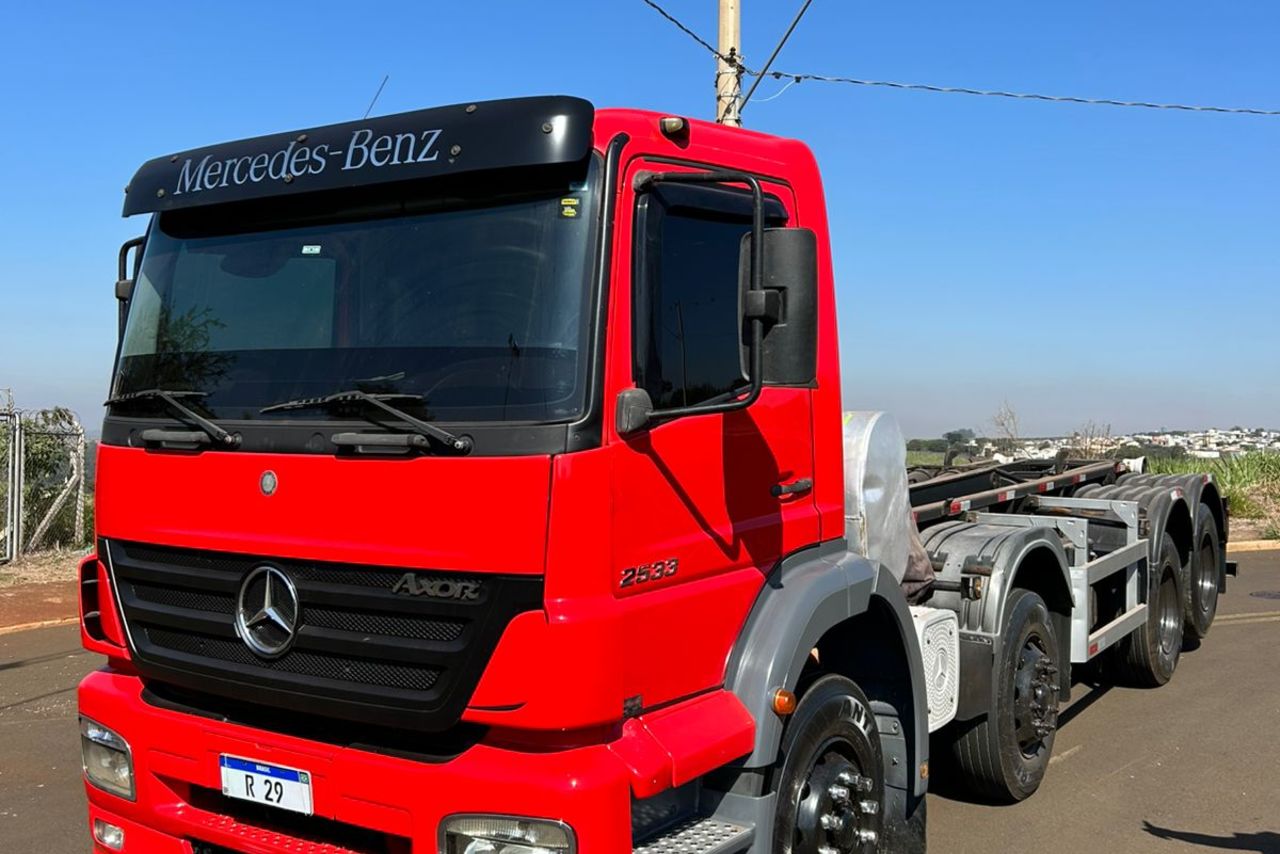 Mercedes Benz Axor 2533 - 11/12 2