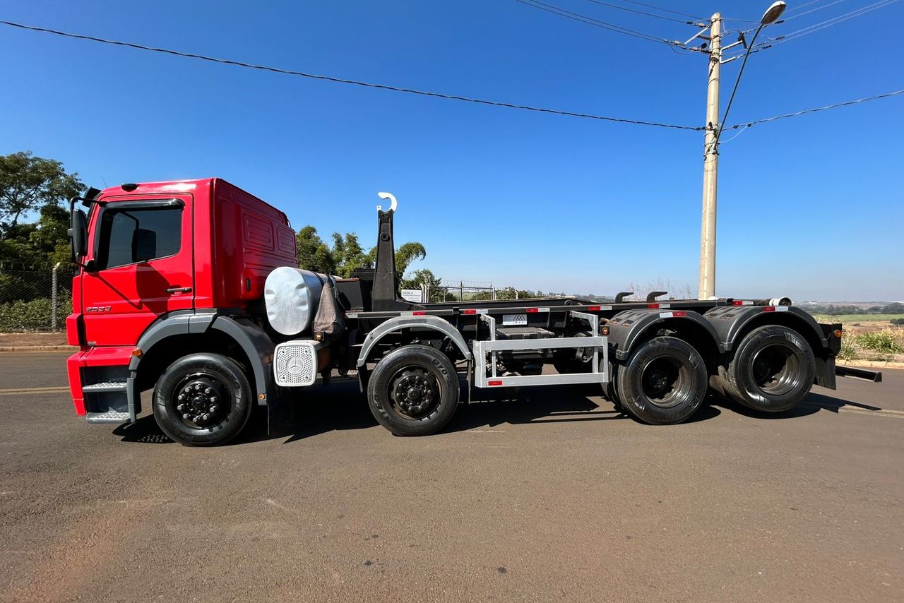 Mercedes Benz Axor 2533 - 11/12 4