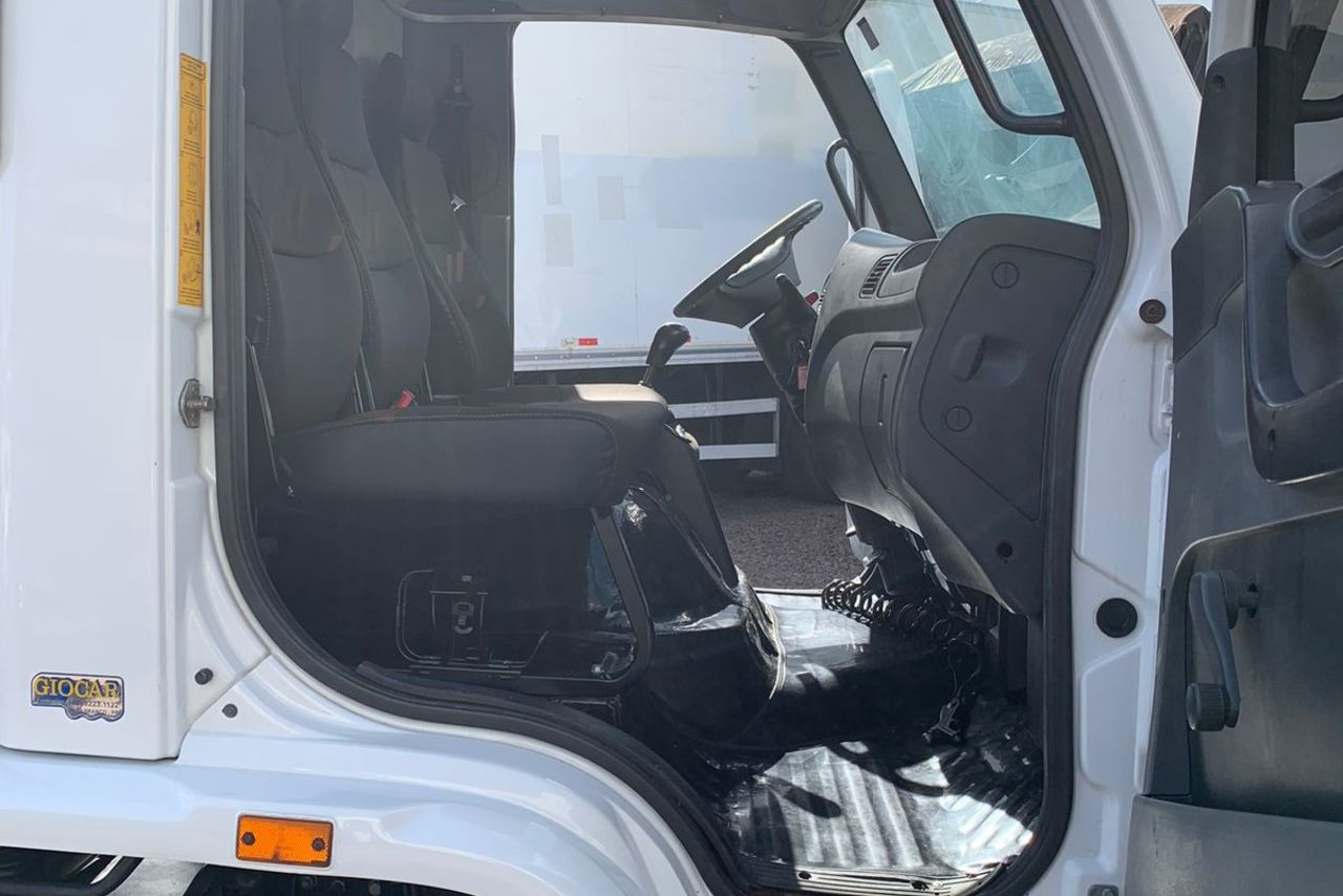Mercedes Benz Accelo 815 - 12/12 7