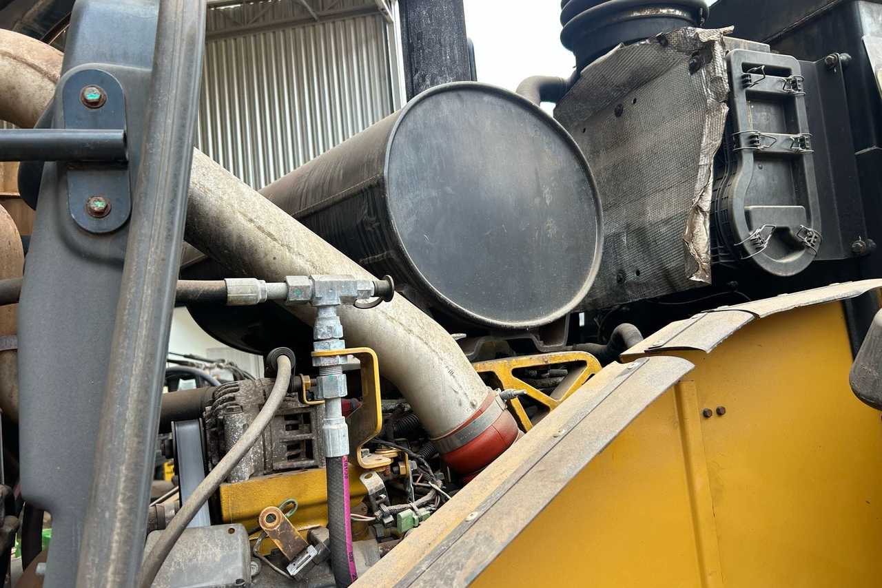 Caterpillar  966L - 19/19 7