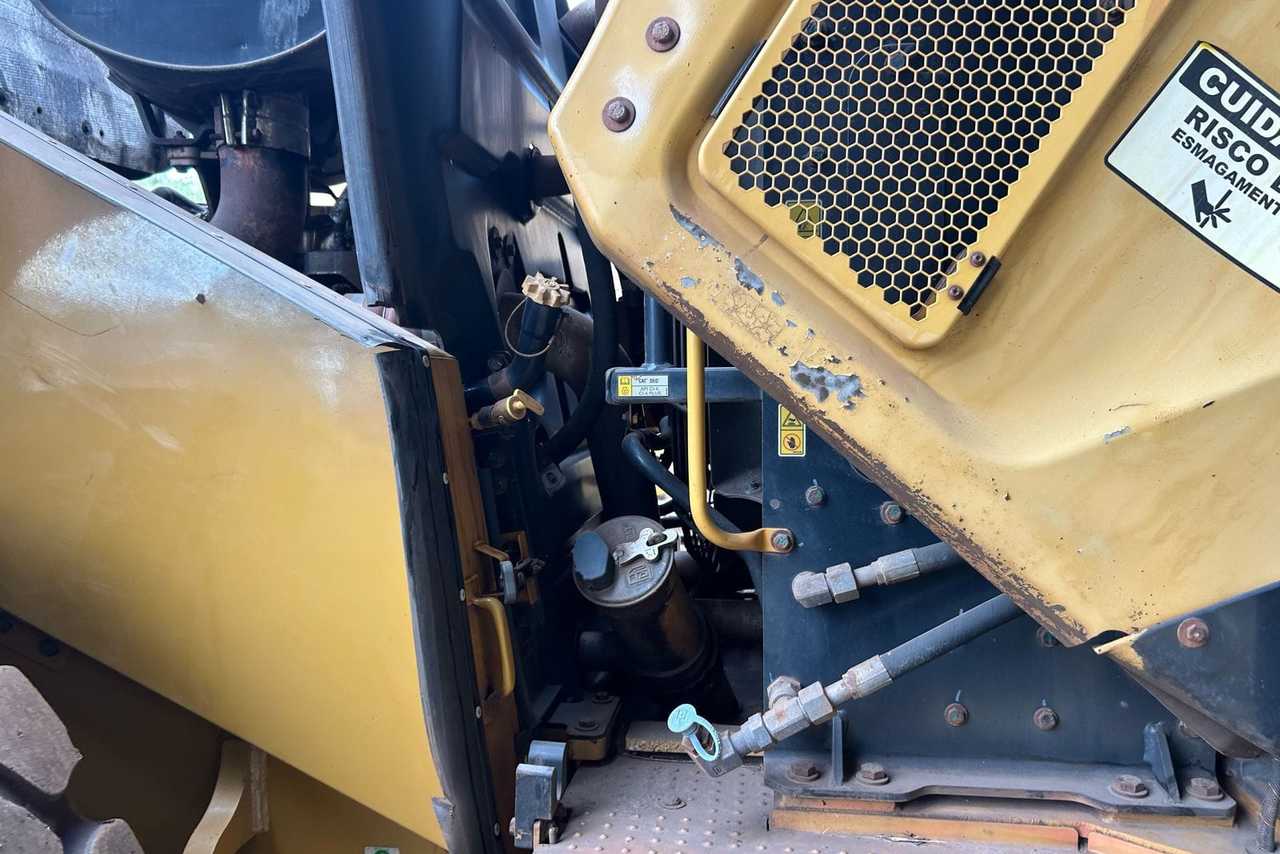 Caterpillar  966L - 19/19 12