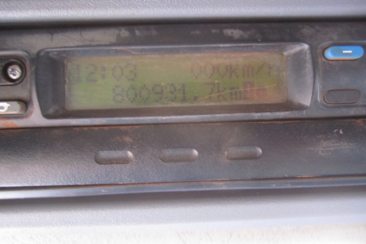Mercedes Benz MB 1718 - 06/06 9