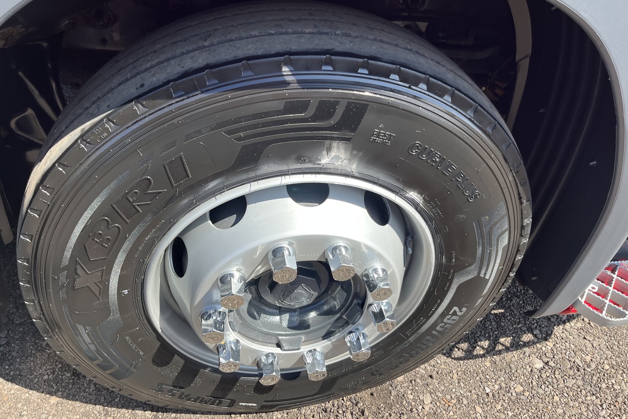 Scania P360 - 13/13 18