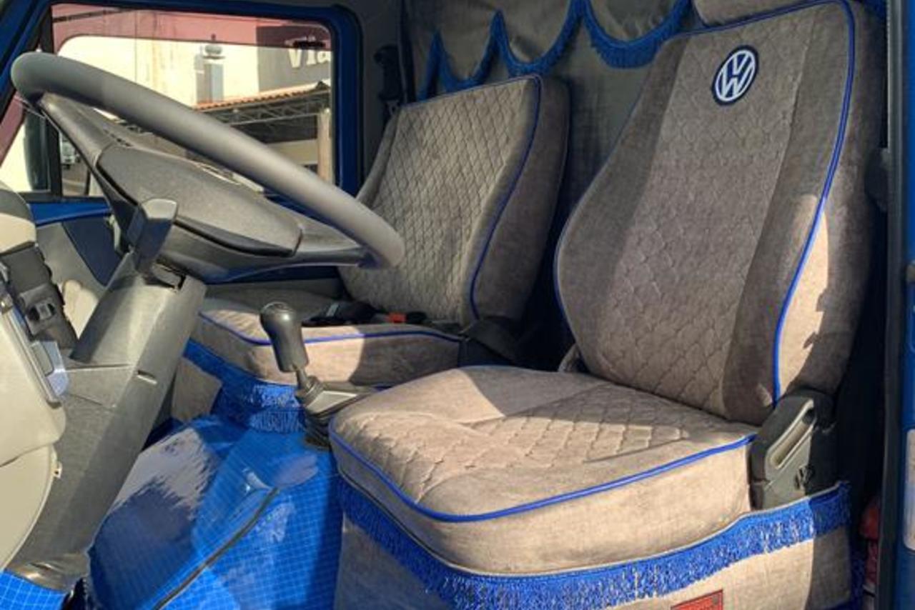 Volkswagen 8 120 - 11/12 10