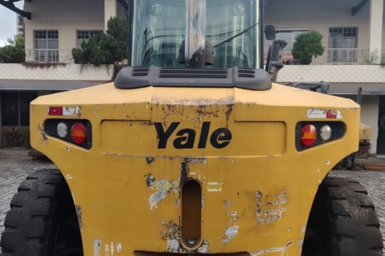 Yale Empilhadeira - 14/14 2