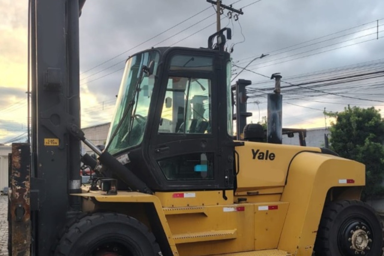 Yale Empilhadeira - 14/14 3