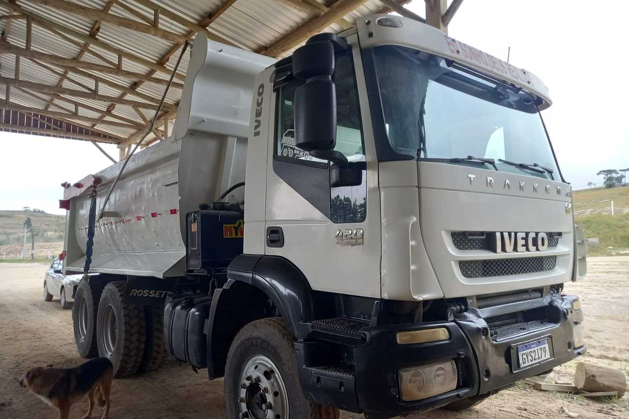 Iveco Trakker 420  - 11 5