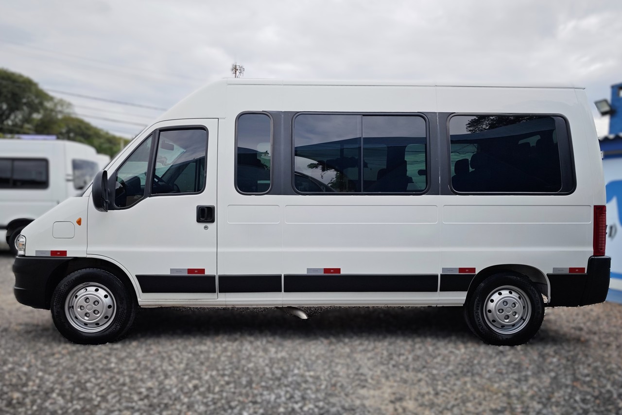 Fiat Ducato Minibus - 14/15 13