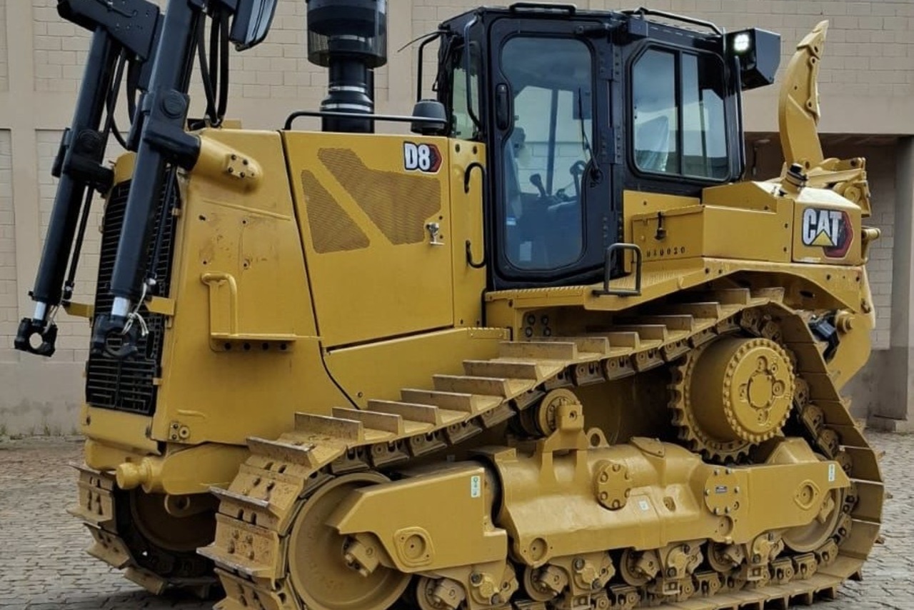 Caterpillar  D8 - 24/24 2