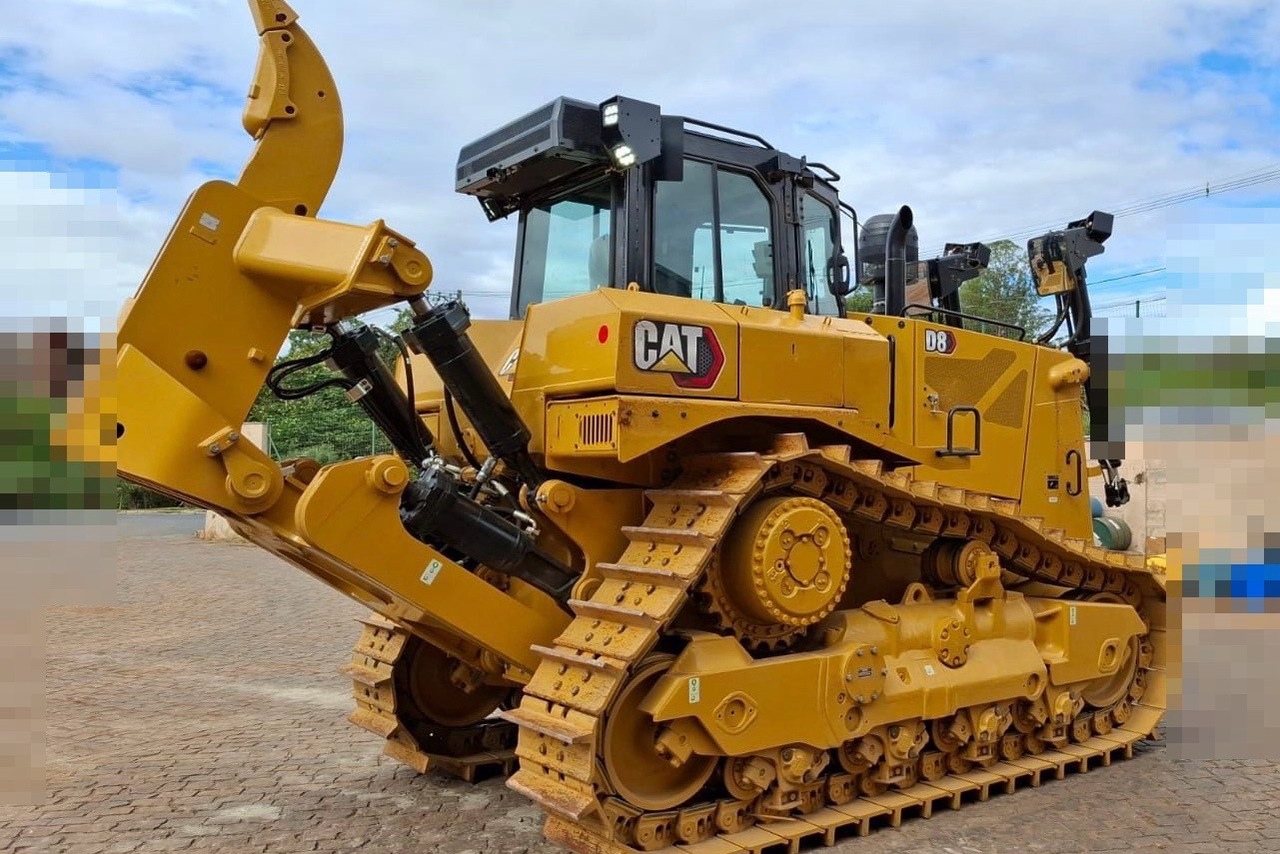 Caterpillar  D8 - 24/24 9