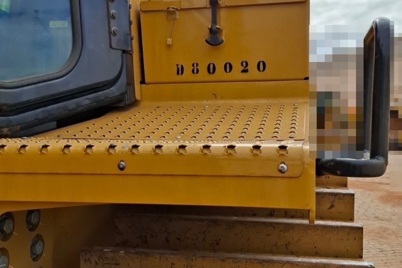 Caterpillar  D8 - 24/24 12