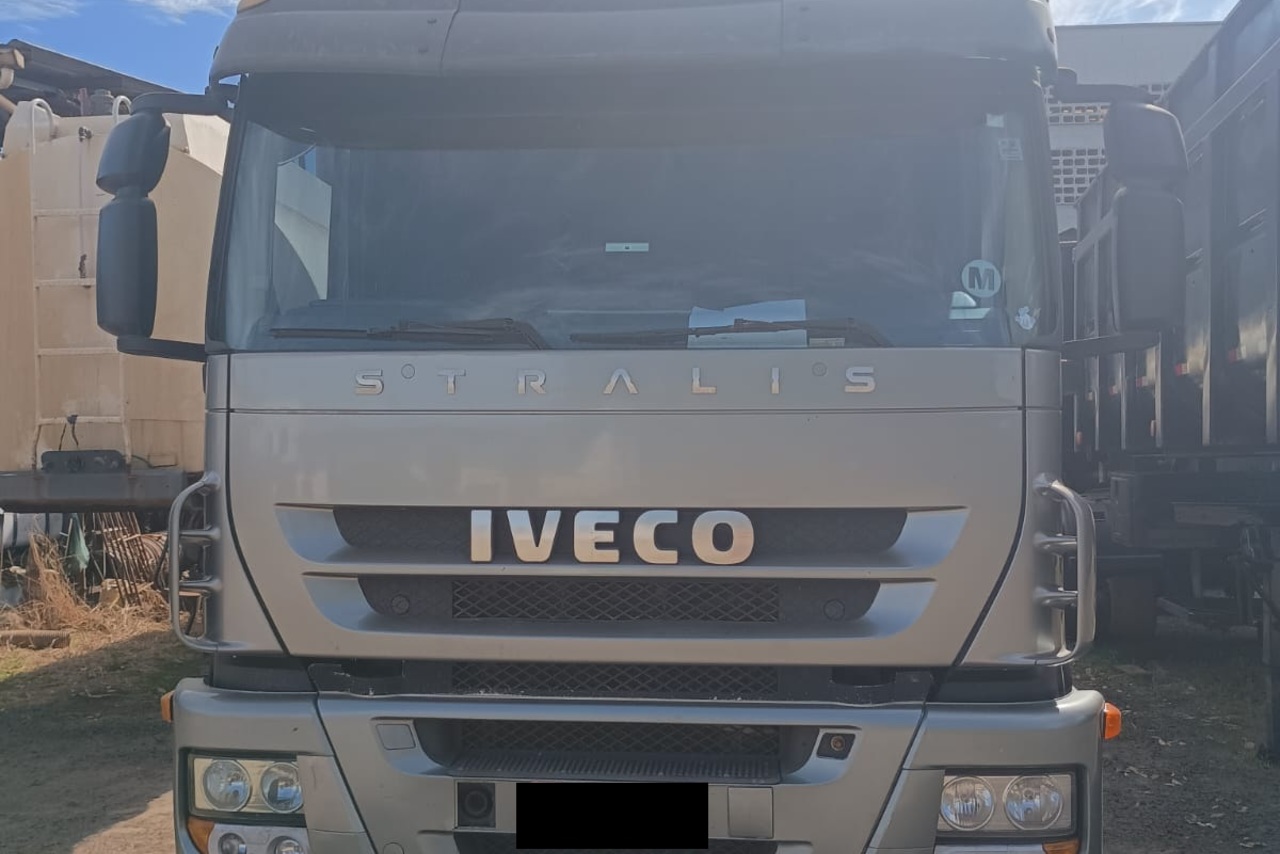 Iveco Stralis 440 - 13/14 9