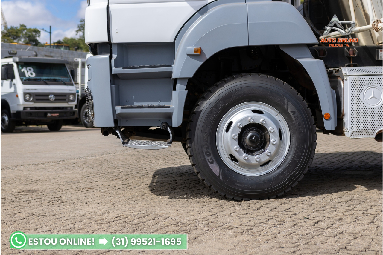 Mercedes Benz MB 4144 - 16/16 12