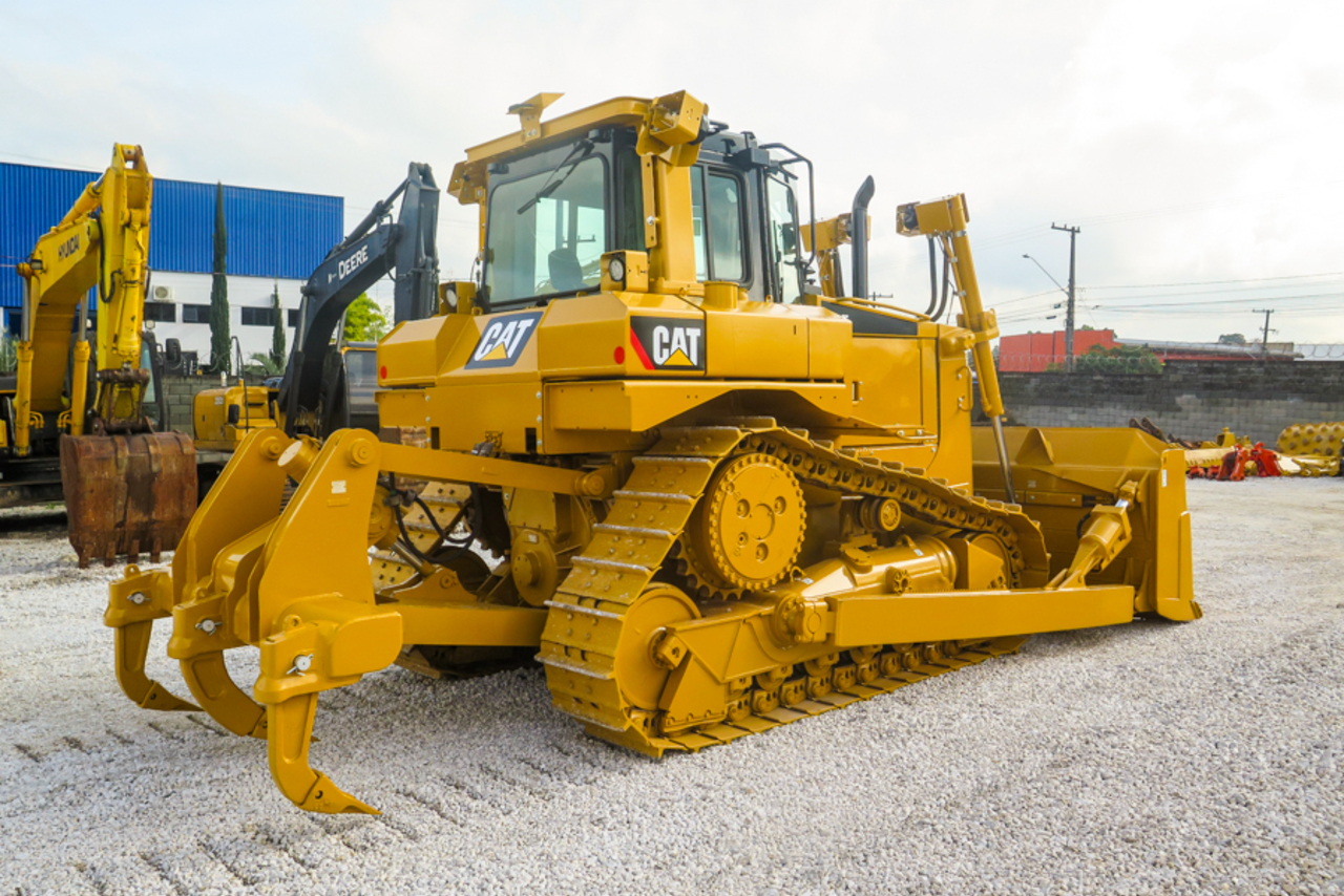 Caterpillar D6T - 20/20 3