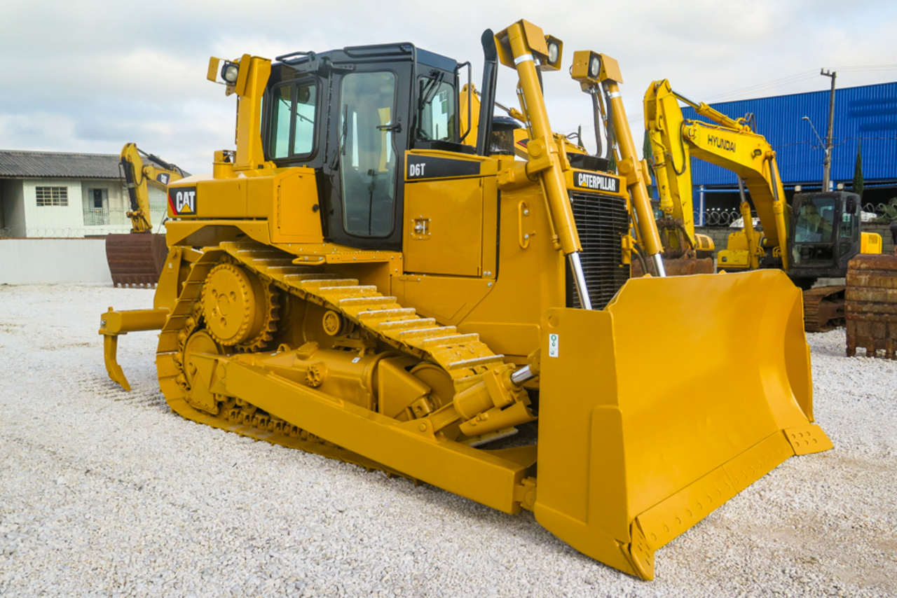 Caterpillar D6T - 20/20 9
