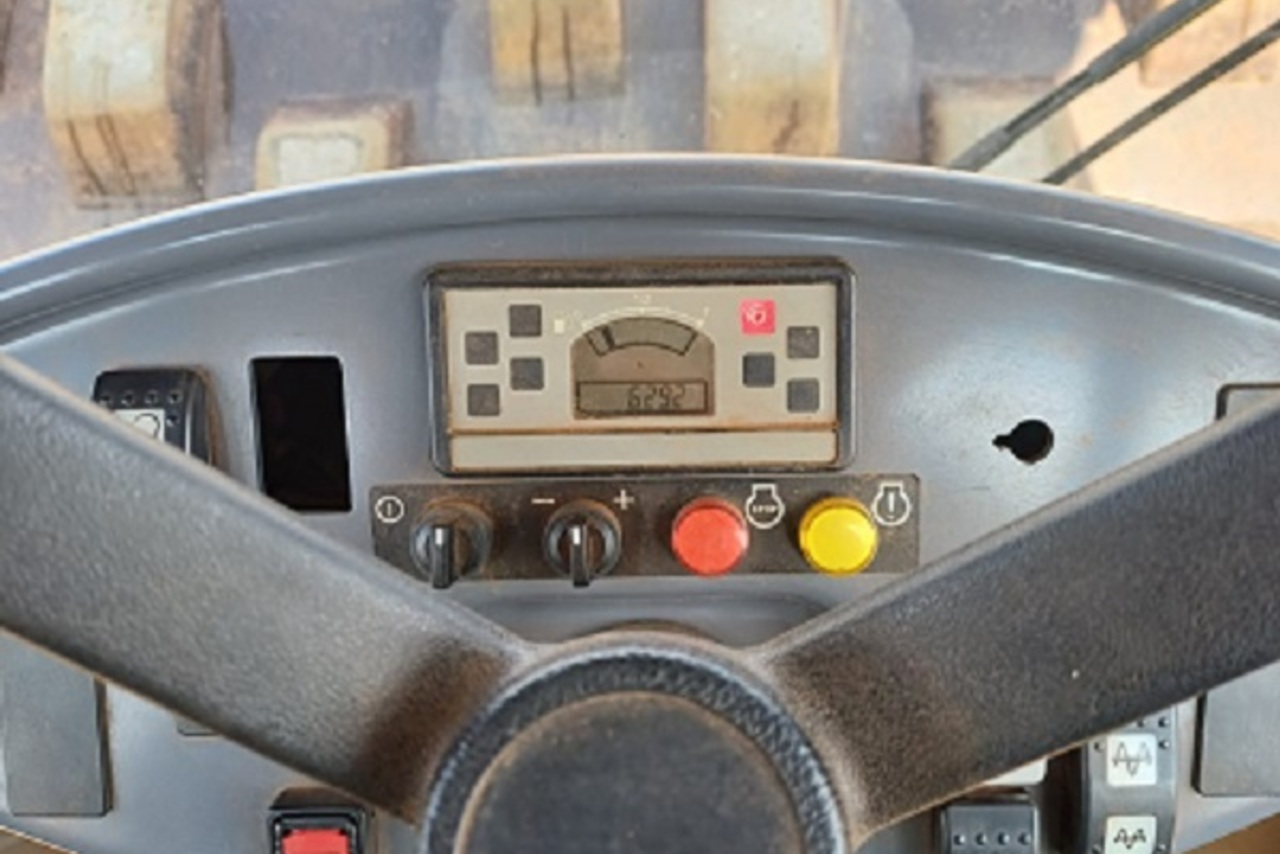 Dynapac Rolo CA 250 - 15/15 4