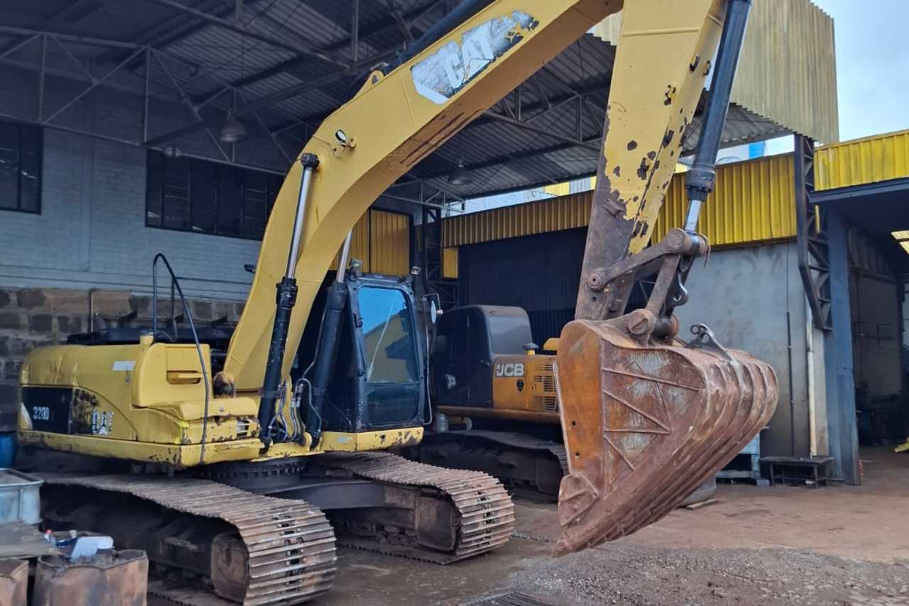 Caterpillar 320D - 12/12 3