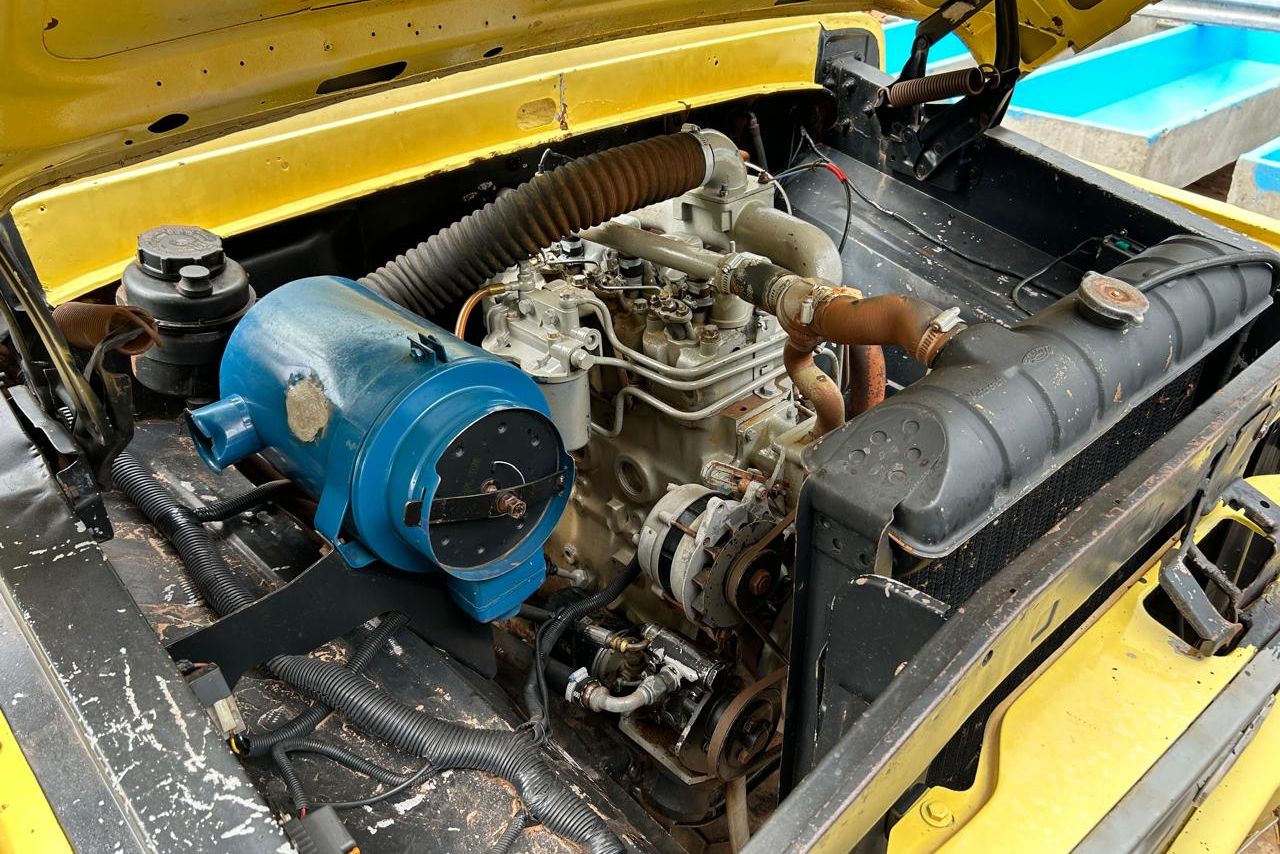 Ford F4000 - 81/81 4