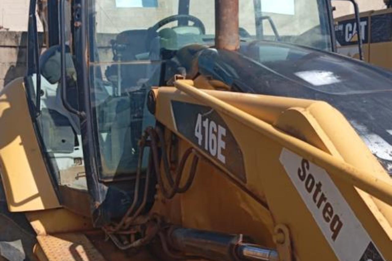 Caterpillar 416E -  2