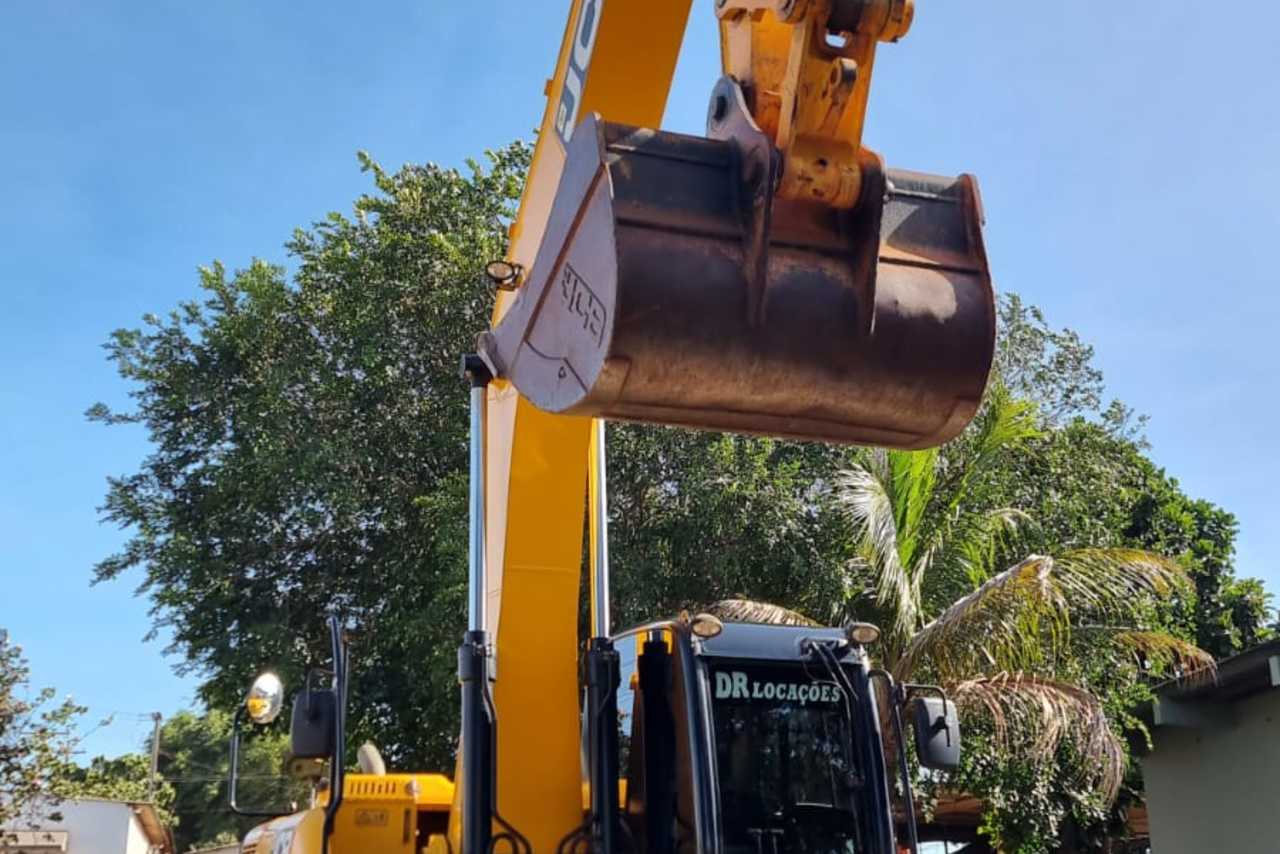 JCB JS200 LC - 22/22 3