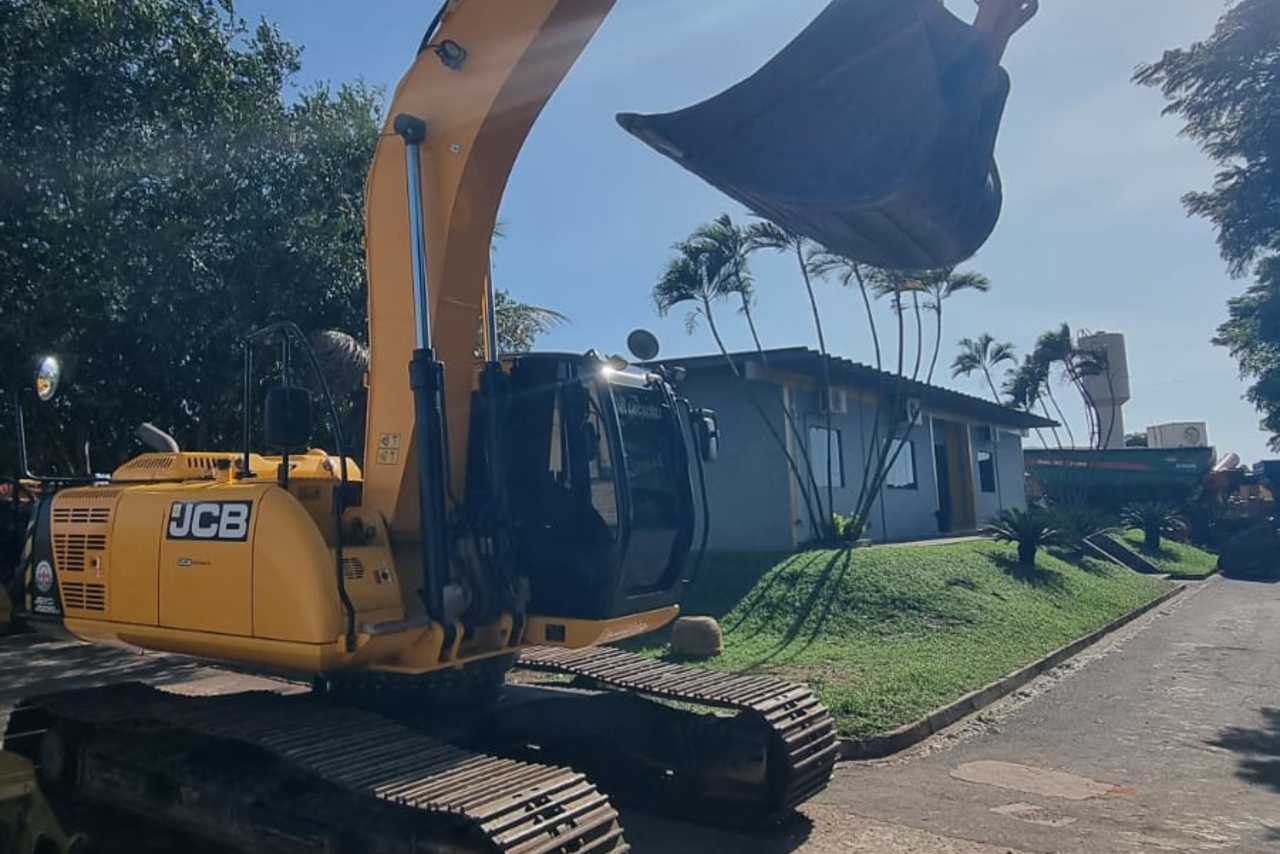 JCB JS200 LC - 22/22 5