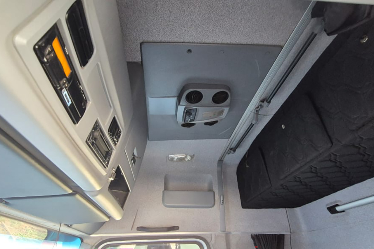Mercedes Benz Axor 2544 - 20/20 9